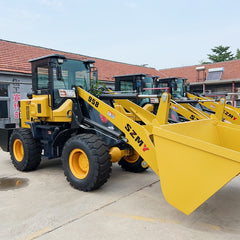 Crushing material granulator main and auxiliary machines