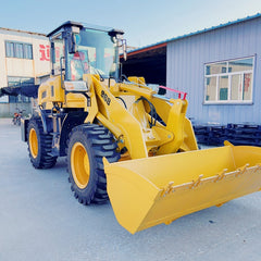 Crushing material granulator main and auxiliary machines