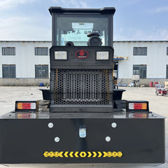 Crushing material granulator main and auxiliary machines