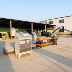 Pulverized material granulator with single screw feeder 